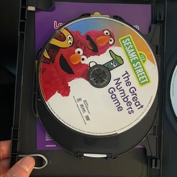 Sesame Street Learning Triple Feature DVD - Picture 4 of 6
